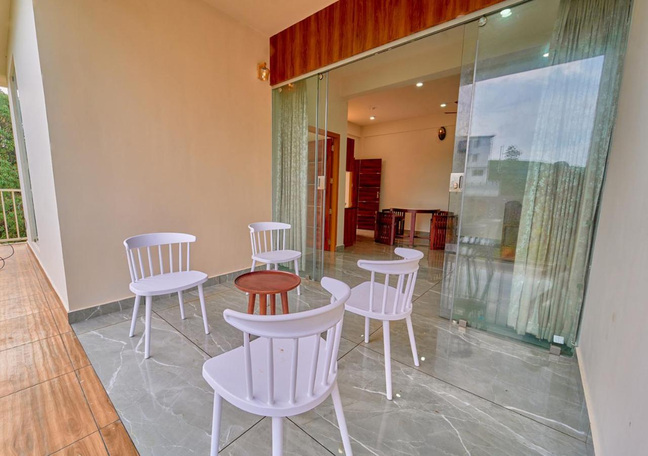 Glen Castle Vagamon Pool Resort By Voye Homes Esterno foto