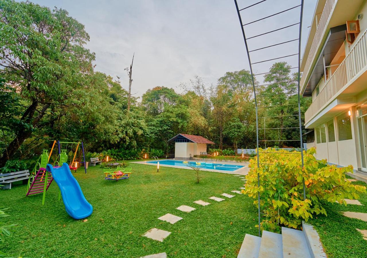Glen Castle Vagamon Pool Resort By Voye Homes Esterno foto